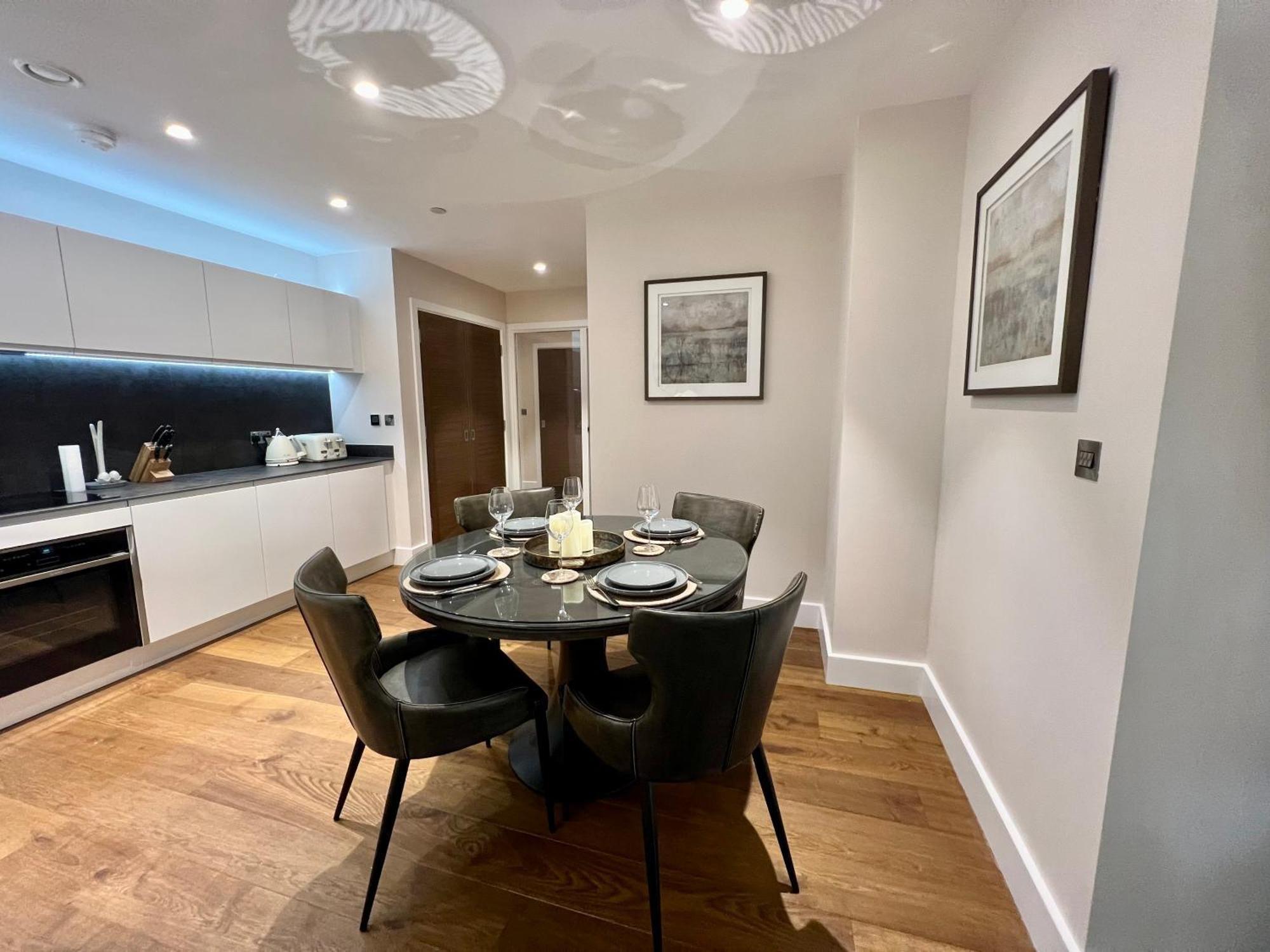 The Monochrome At Ryedale House * York
